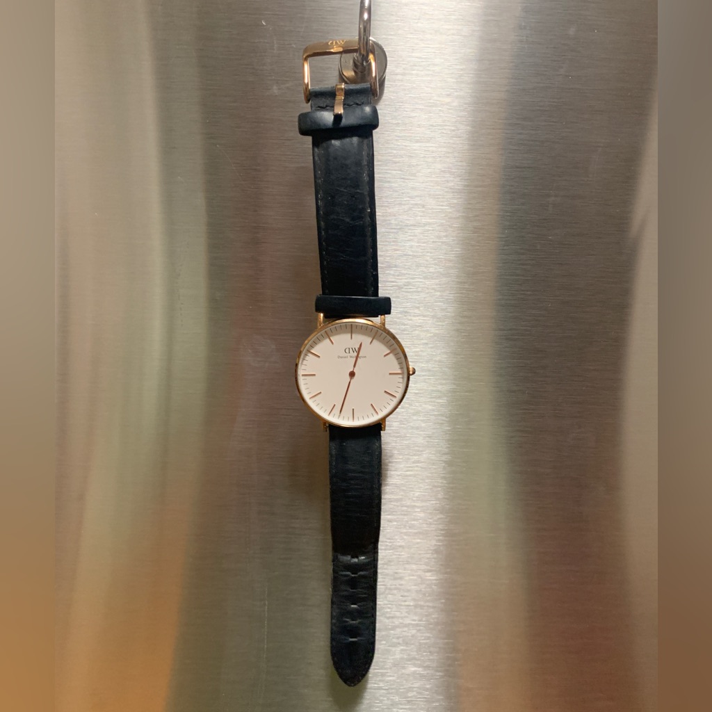 Daniel Wellington Petite Pressed Sheffield Color Rose Gold Size 24mm